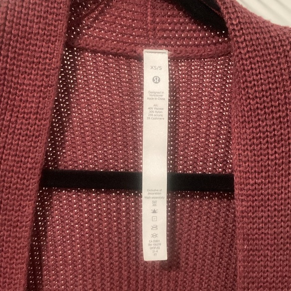Lululemon Cashlu Sweater Wrap - Picture 2 of 4
